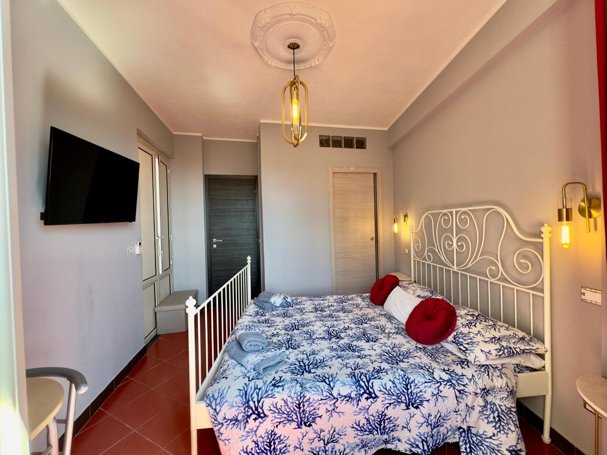 Taormina'S Sun Bed and Breakfast Exteriör bild