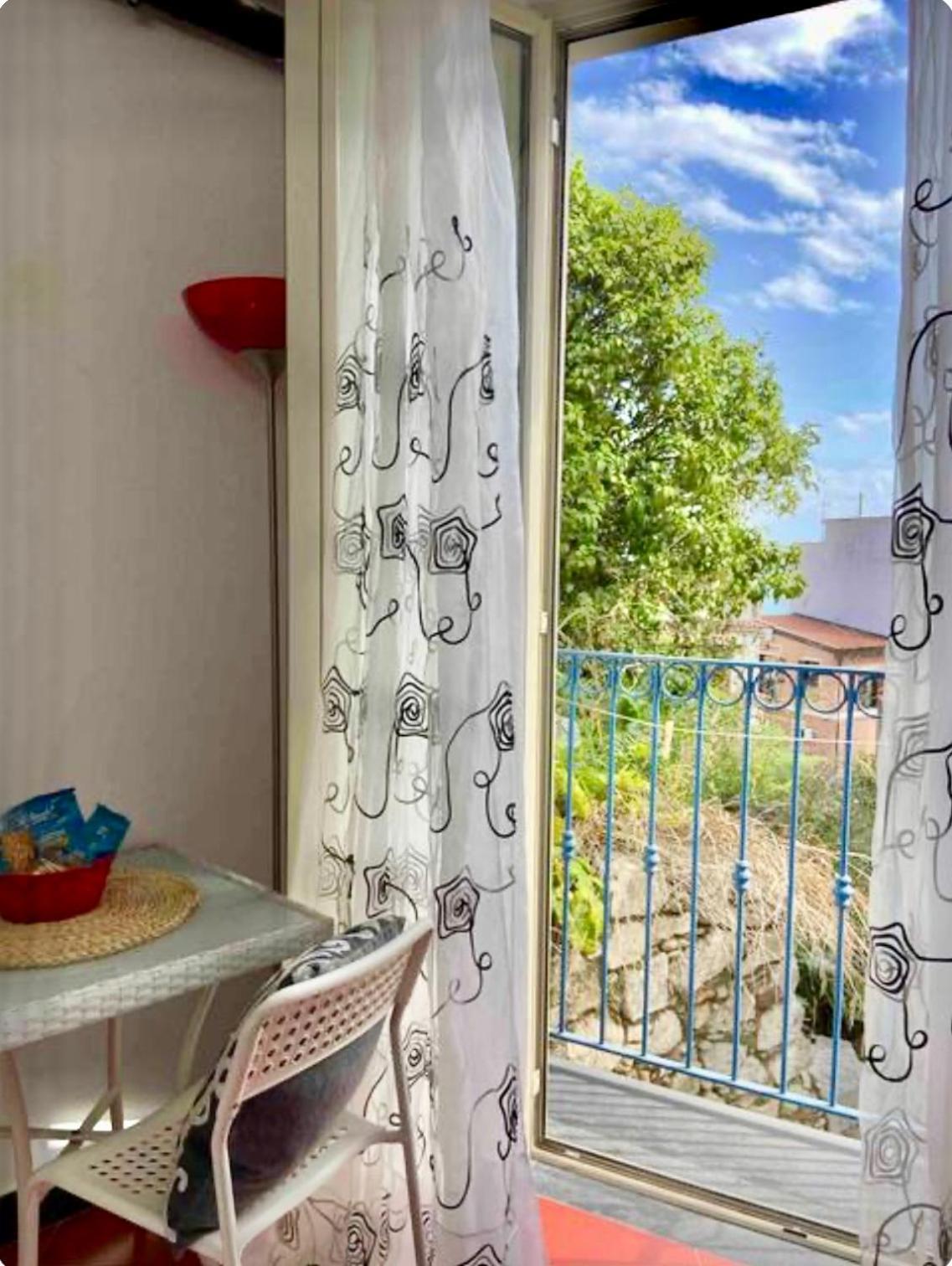 Taormina'S Sun Bed and Breakfast Exteriör bild
