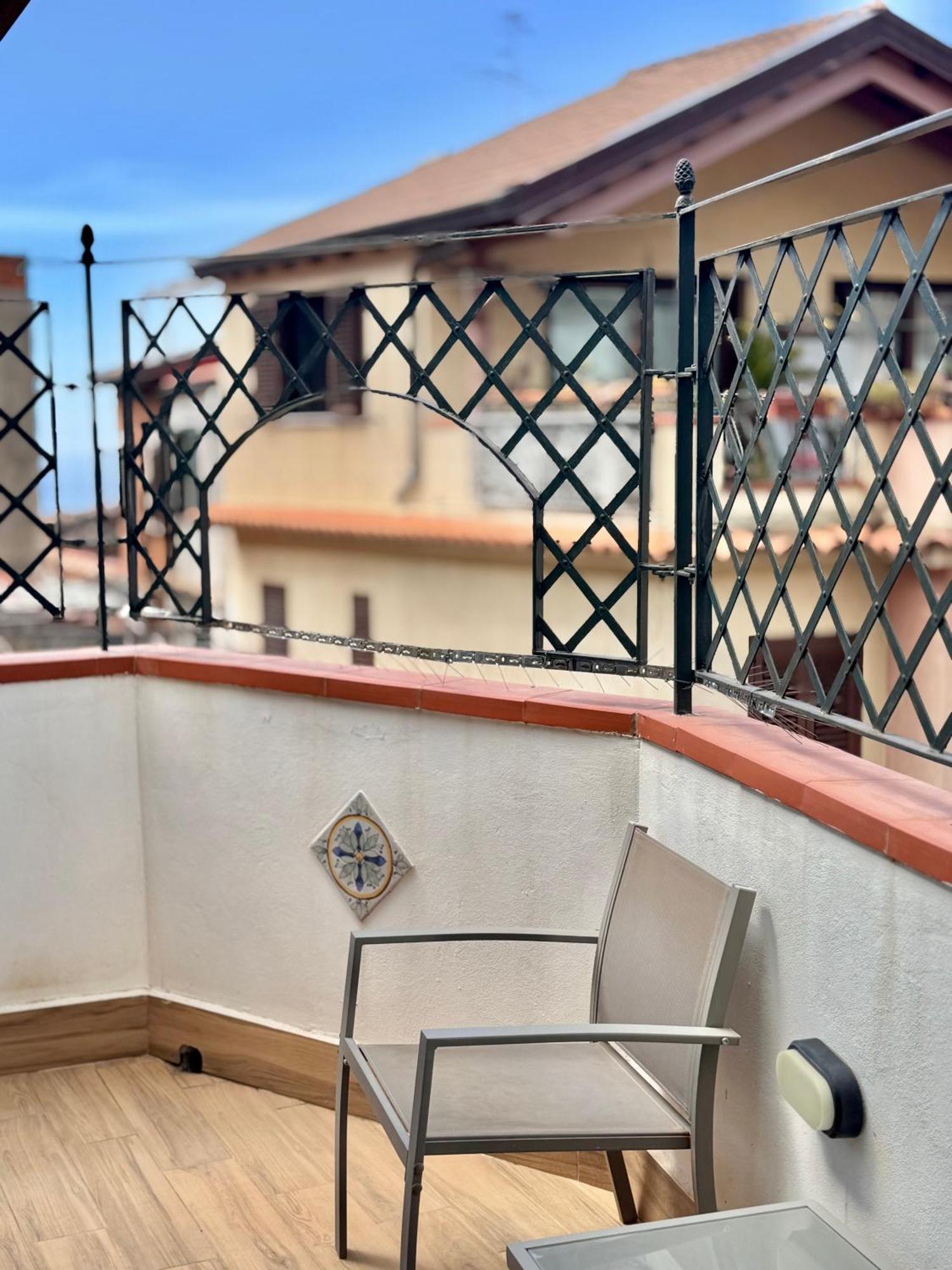 Taormina'S Sun Bed and Breakfast Exteriör bild